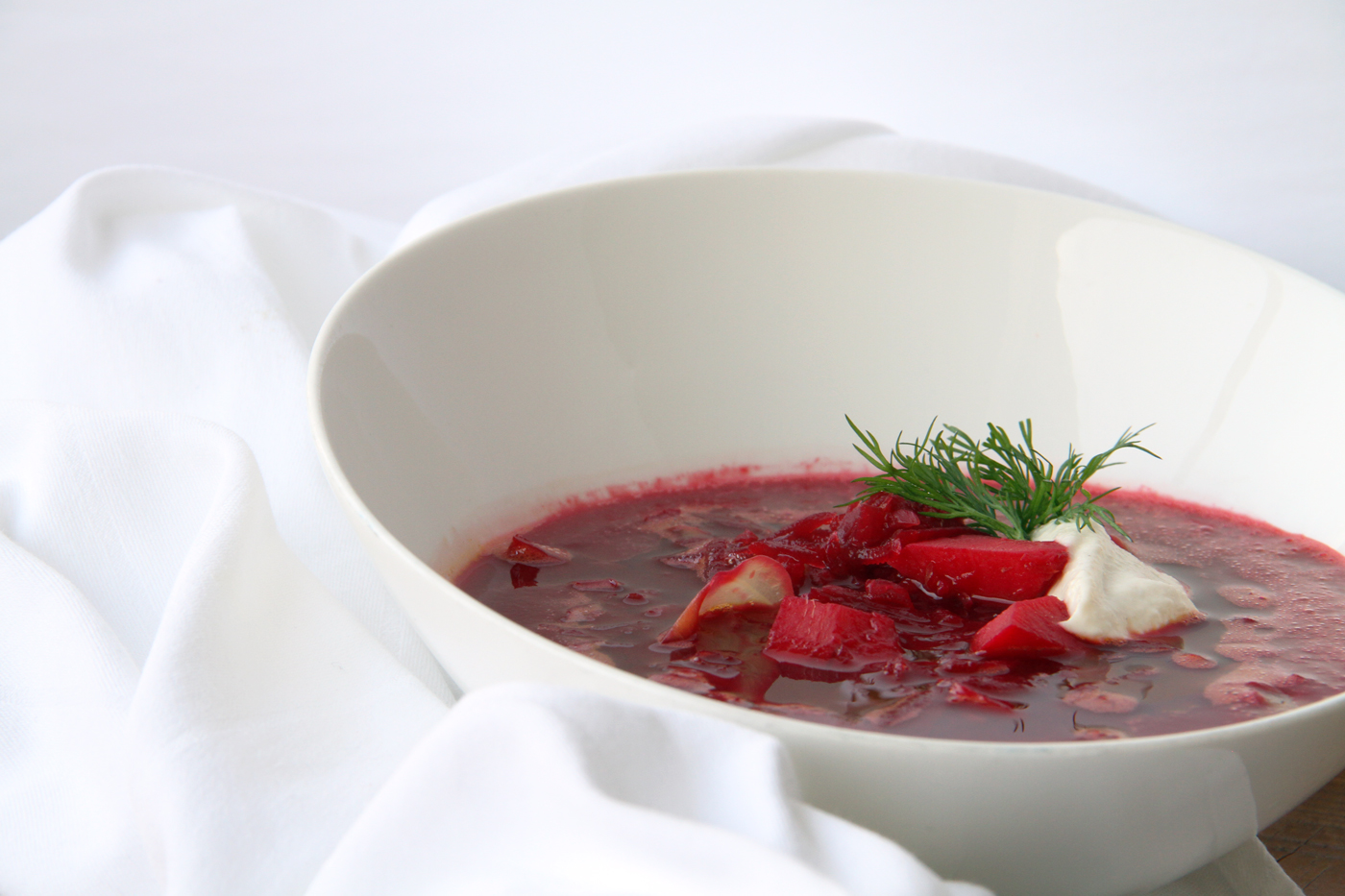 Vegetarian Red Beet Soup - Momma Chef