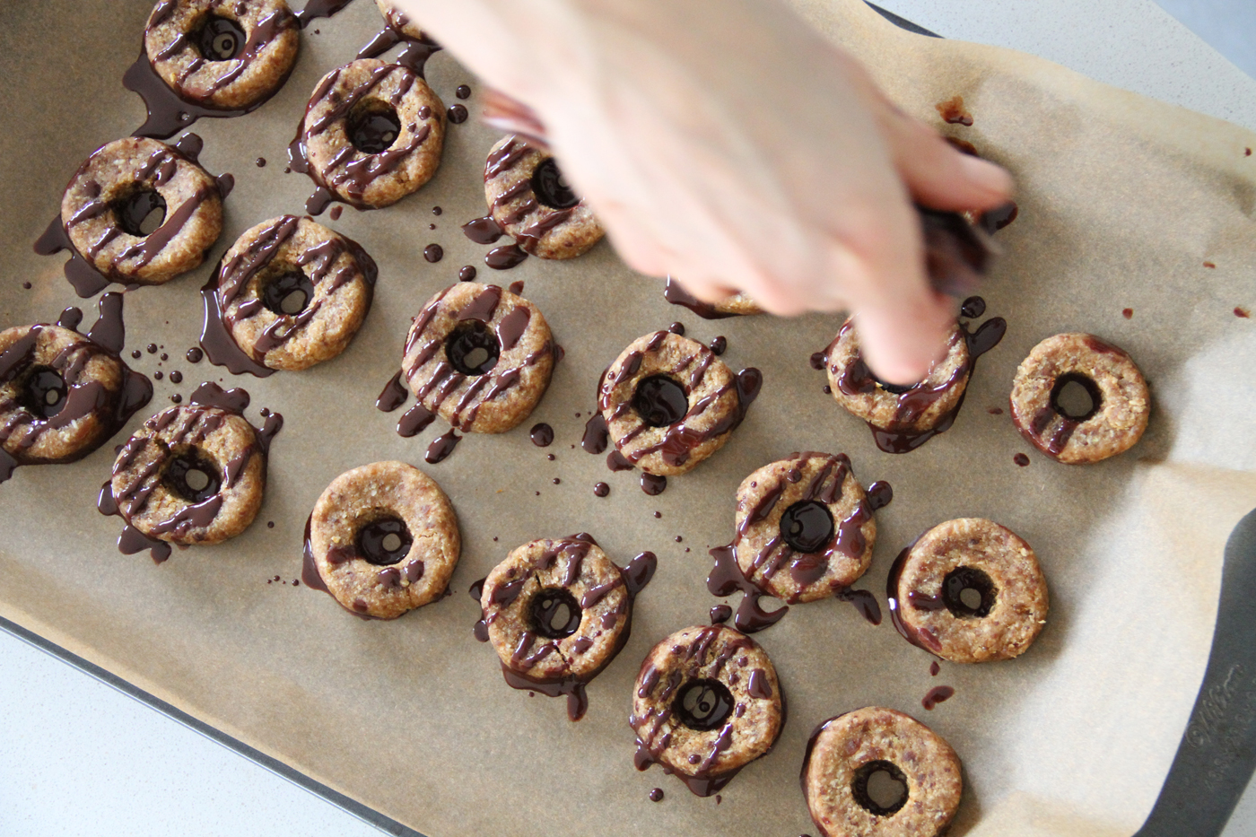 These are vegan apricot macaroons made by Active vegetarian